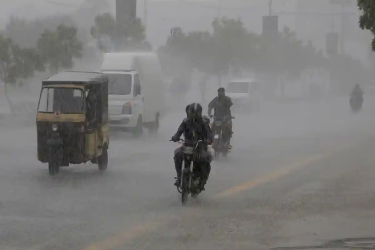 محکمہ موسمیات کی 23 سے 27 اگست کے دوران ملک میں مزید بارشوں کی پیشگوئی