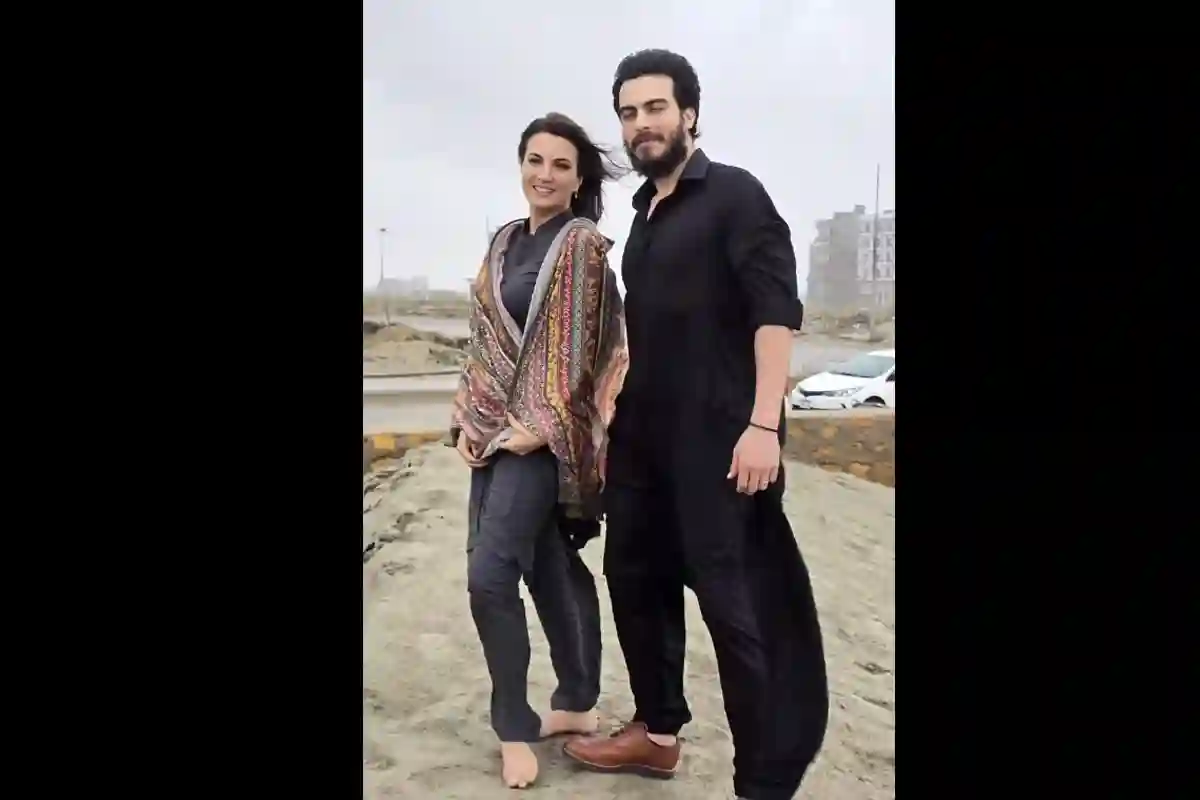 ریحام خان کی شوہر کےساتھ ویڈیو وائرل، سوشل میڈیا پر ہنگامہ برپا