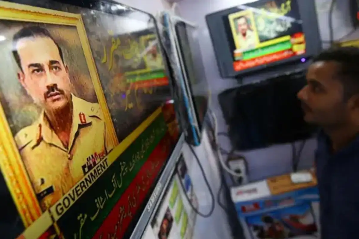 سروسز چیفس کی 5سالہ مدت ملازمت پر پروپیگنڈا؛ حقیقت ایک بار پھر سامنے آگئی