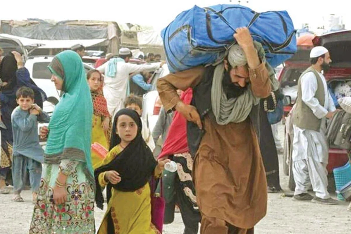 پاکستان میں غیر قانونی مقیم باشندوں کو ملک بدر کرنے کا فیصلہ