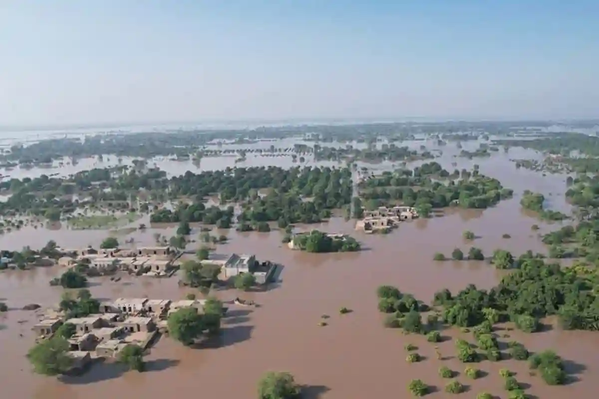 دریائے چناب نے جلالپور پیروالا میں تباہی مچا دی، 100 سے زائد بستیاں ڈوب گئیں