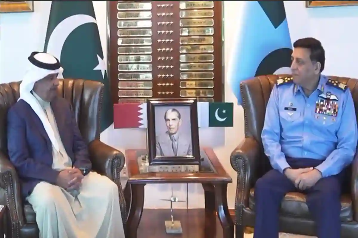 ایئر چیف مارشل سے بحرینی نیشنل گارڈ کے جنرل شیخ محمد عیسیٰ کی ملاقات