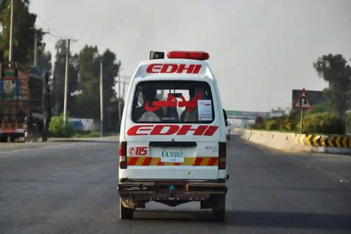 کراچی میمن گوٹھ سے 3 خواجہ سراؤں کی لاشیں ملیں، وزیراعلیٰ سندھ نے رپورٹ طلب کرلی