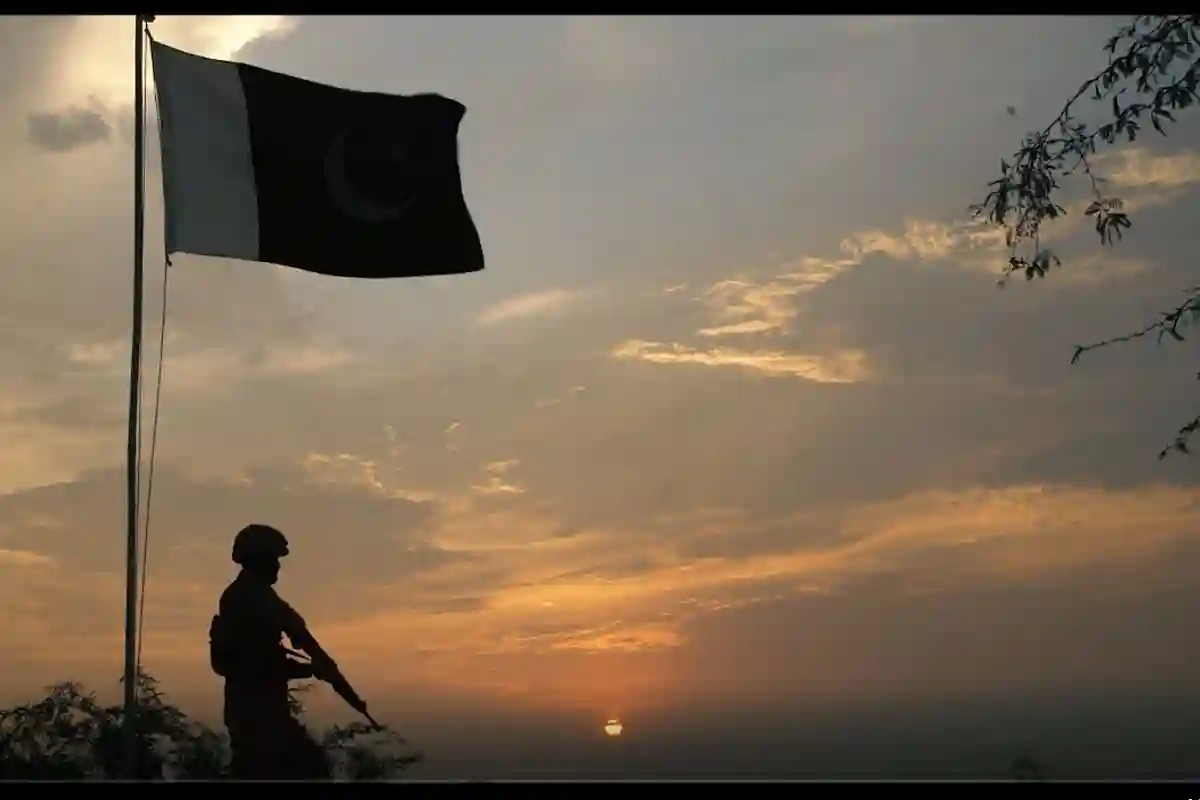 یوم دفاع کے موقع پر پاک فوج کا قومی نغمہ "وطن کی خاطر جئیں مریں گے” جاری