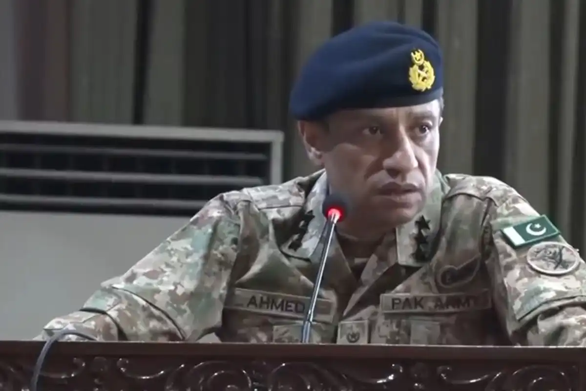 ڈی جی آئی ایس پی آر‏ کا پنجاب یونیورسٹی لاہور کا دورہ
