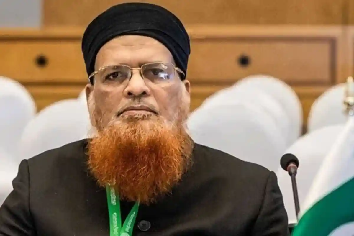 صمود فلوٹیلا خطرے میں، عالم اسلام کی خاموشی پر مفتی تقی عثمانی کا ردِعمل سامنے آگیا