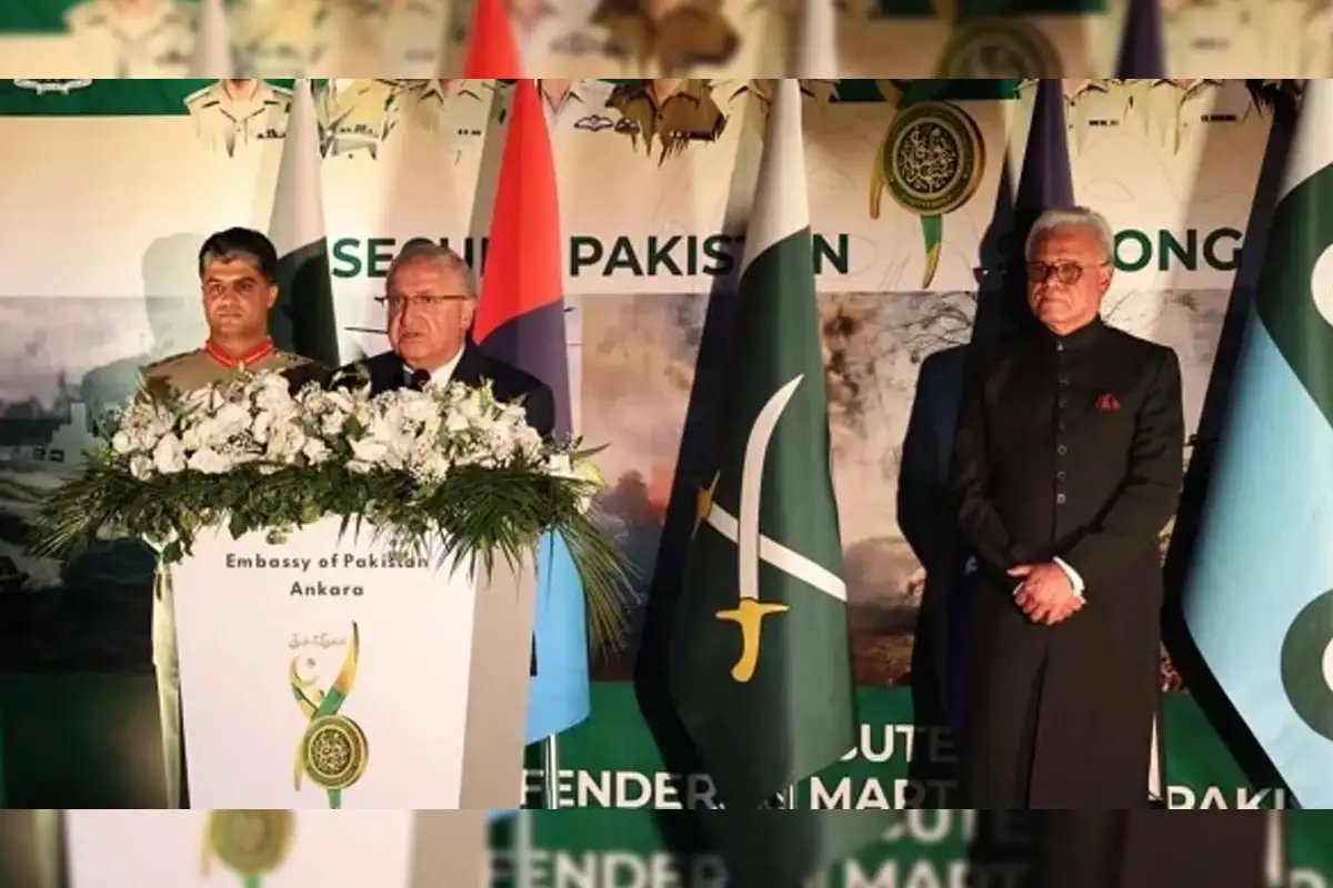 انقرہ میں پاکستانی سفارت خانے میں یومِ دفاع و شہداء کی تقریب