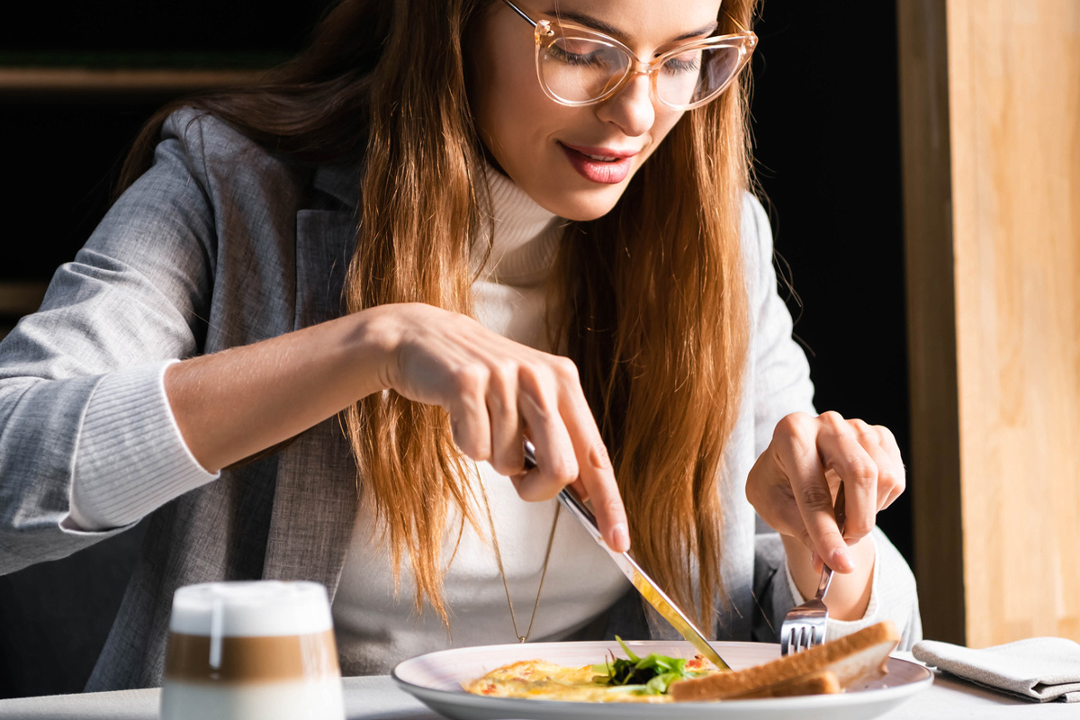 اچھی اور صحت مند زندگی کیلئے ناشتہ کرنے کا بہترین وقت کون سا ہے؟ جانیے