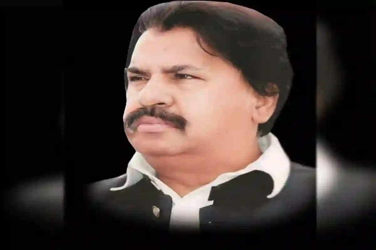 محمد نصیر احمد خان انتقال