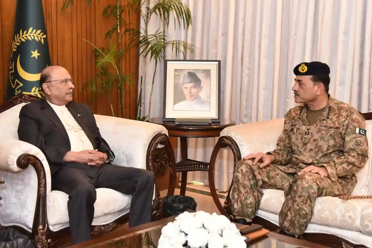 آصف زرداری سے فیلڈ مارشل کی ملاقات