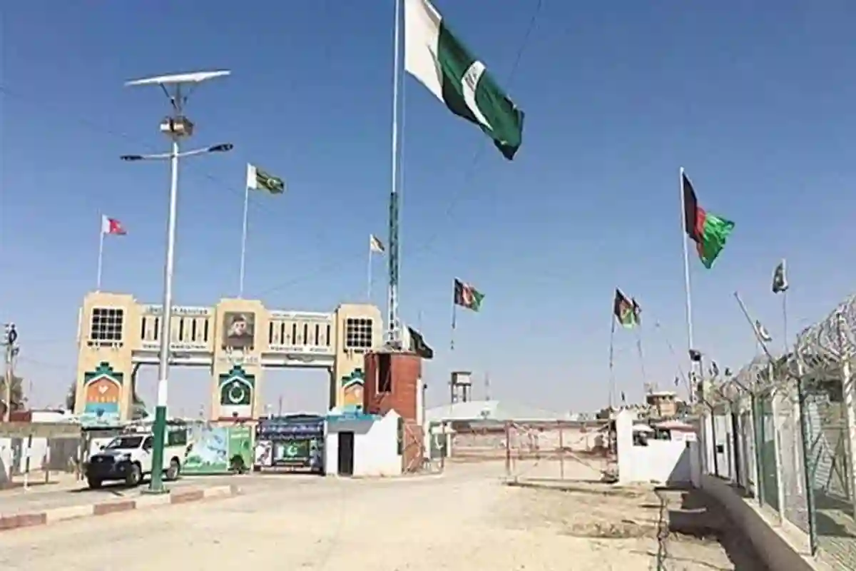 پاک افغان بارڈر اگلے 24 سے 48 گھنٹے میں کھلنے کاامکان، سفارتی ذرائع