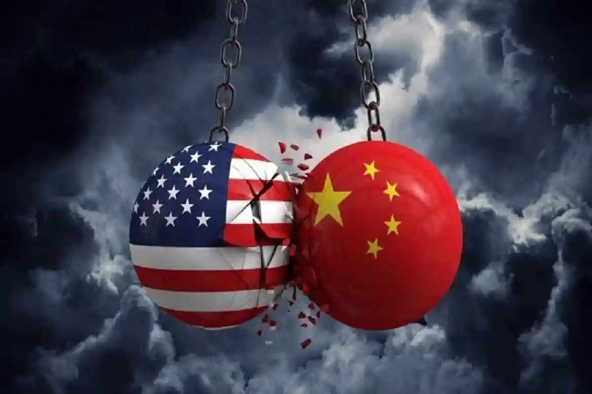 China threatens US President against 100 percent tariff