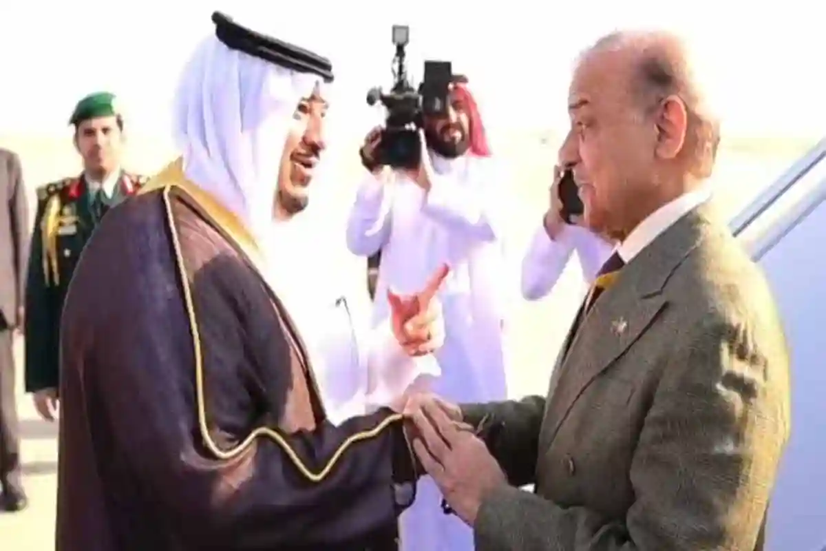 وزیر اعظم کی فیوچر انویسٹمنٹ انیشی ایٹو کانفرنس میں شرکت، سعودیہ پہنچ گئے