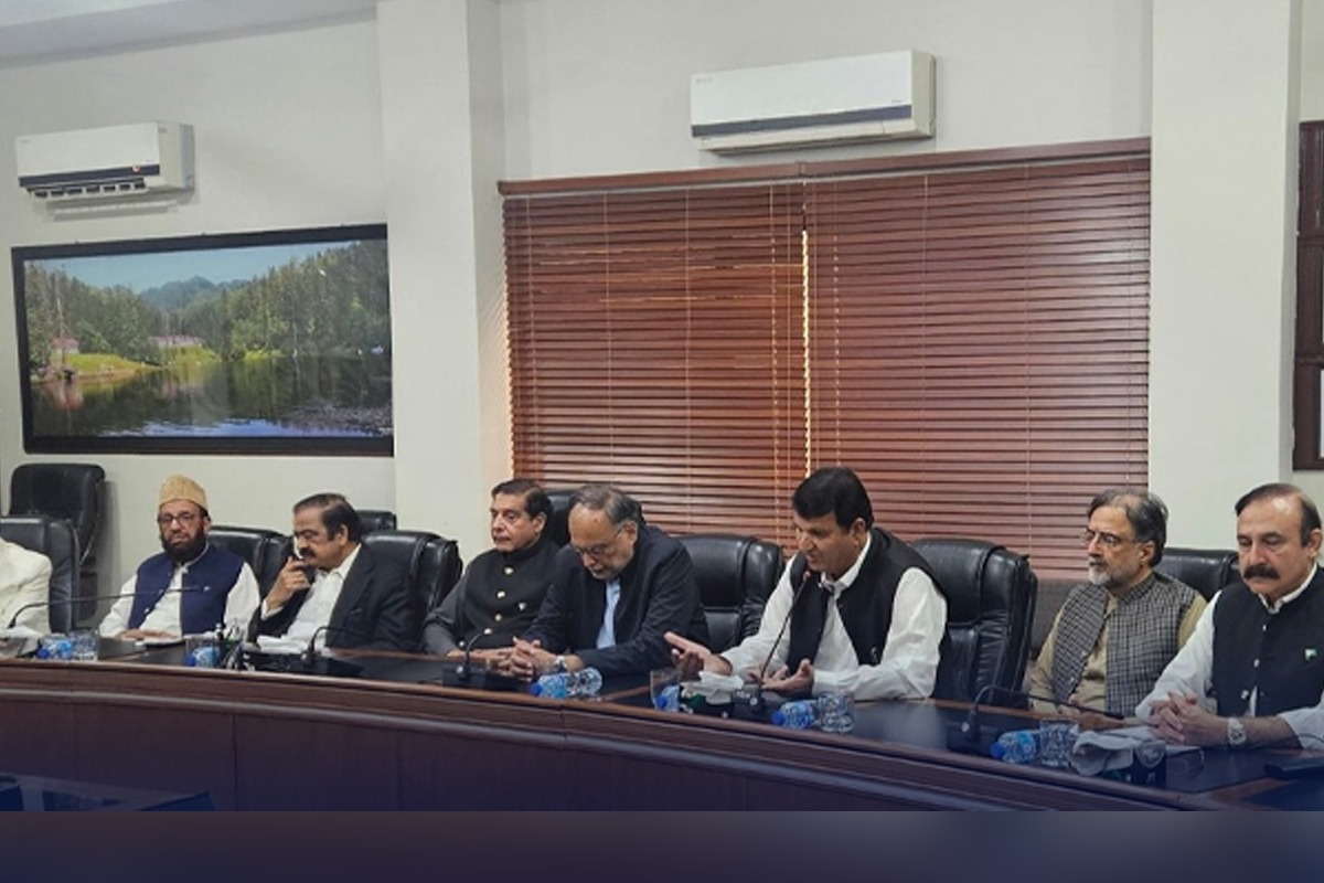 حکومت اور عوامی ایکشن کمیٹی کے مذاکرات کامیاب، معاہدے پر دستخط ہوگئے