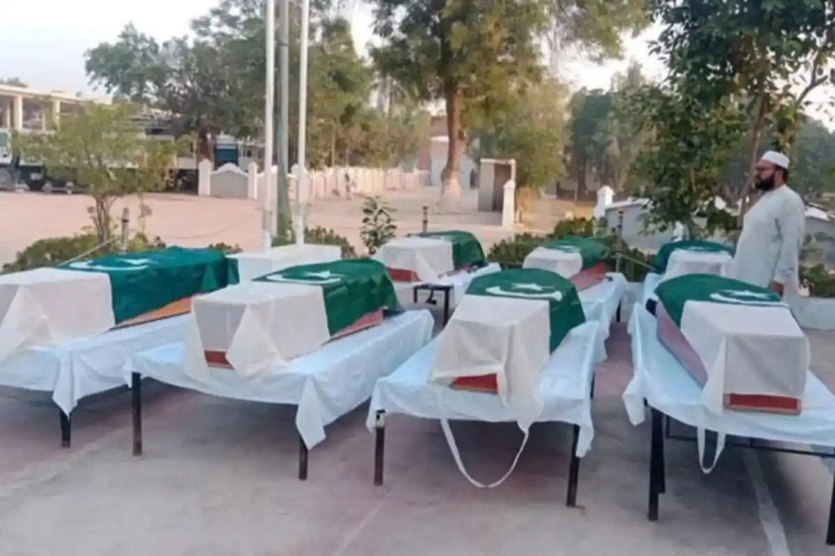 ڈی آئی خان: پولیس ٹریننگ اسکول پر حملہ، 5 دہشتگرد ہلاک، 7 اہلکار شہید