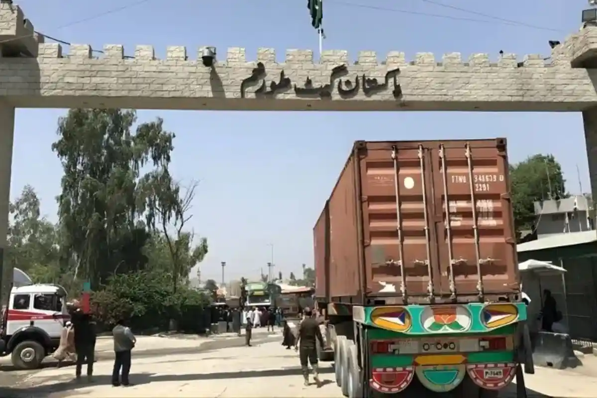 پاک افغان کشیدگی، طورخم تجارتی گزرگاہ نویں روز بھی بند