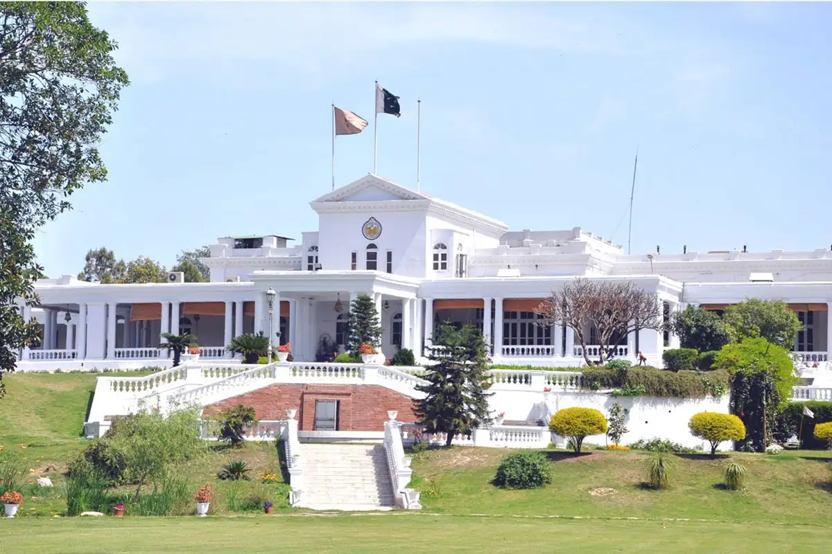 گنڈا پور کے استعفے سے خیبرپختونخوا کی سیاست میں ہلچل؛ اپوزیشن متحرک، نیا وزیراعلیٰ لانے کیلئے مشاورت تیز