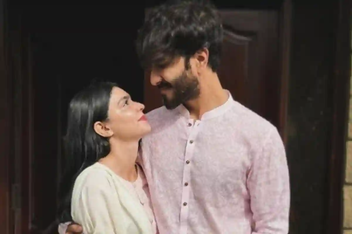 فیروز خان کا جھوٹا پروپیگنڈا بے نقاب، علیزے کے حق میں نئی آواز سامنے آگئیں