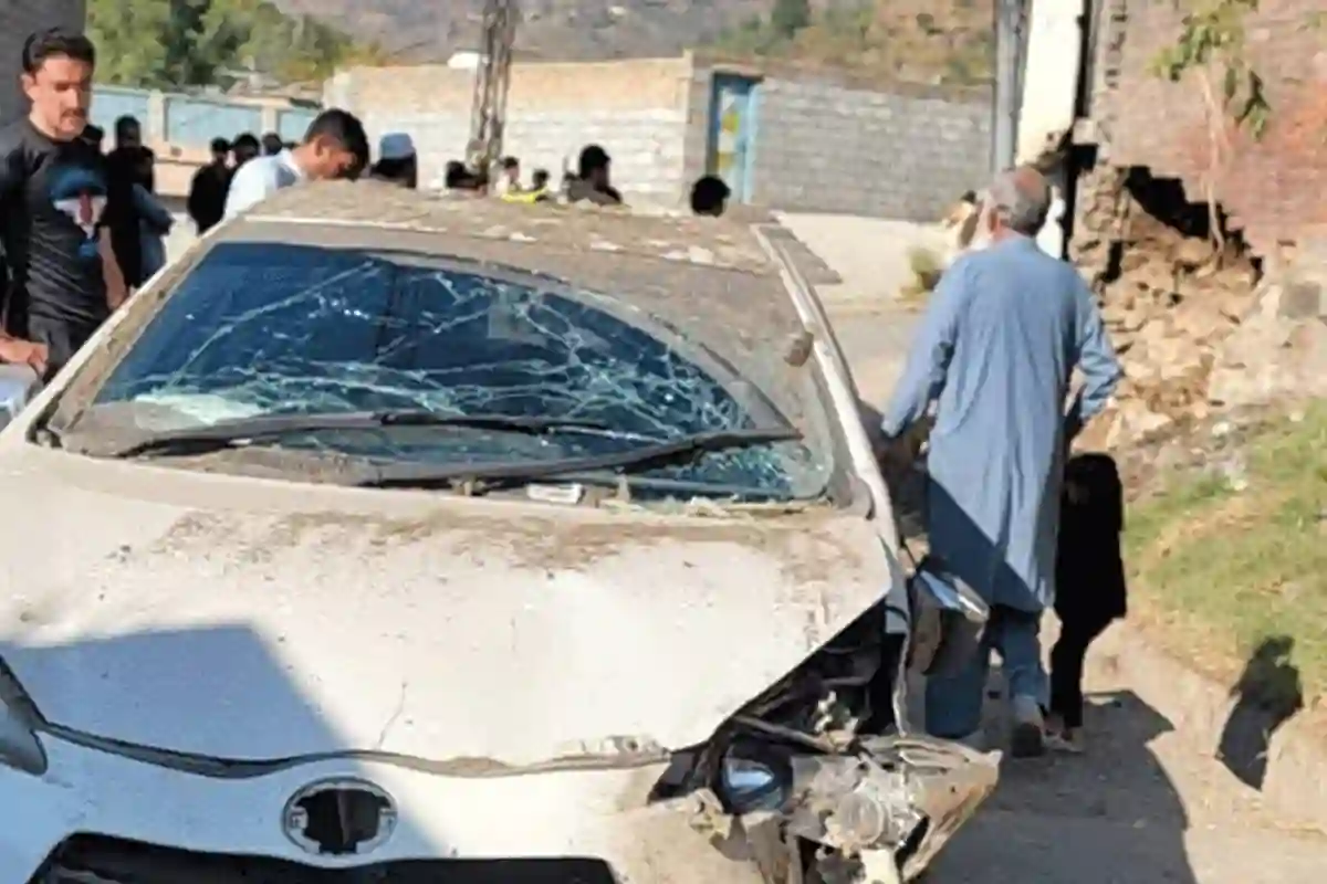 اے این پی رہنما ممتاز علی خان کی گاڑی کے قریب بم دھماکا