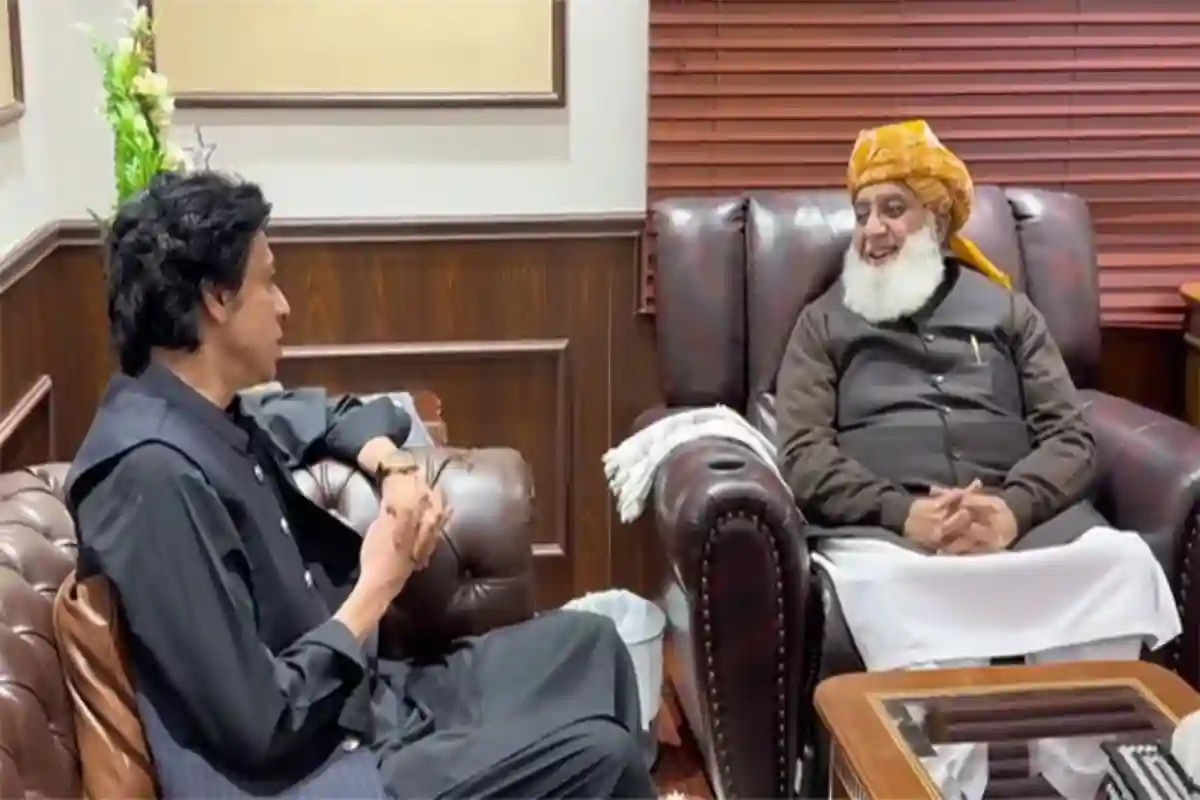 مولانا فضل الرحمان سے سینیٹر فیصل واوڈا کی ملاقات کی اندرونی کہانی سامنے آگئی