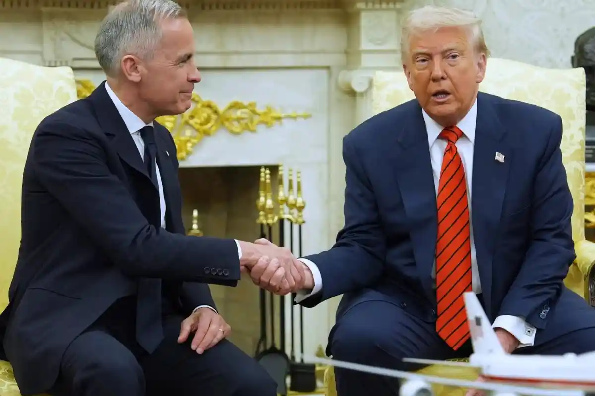 اینٹی ٹیرف اشتہار تنازع، کینیڈین وزیراعظم نے ٹرمپ سے معافی مانگ لی