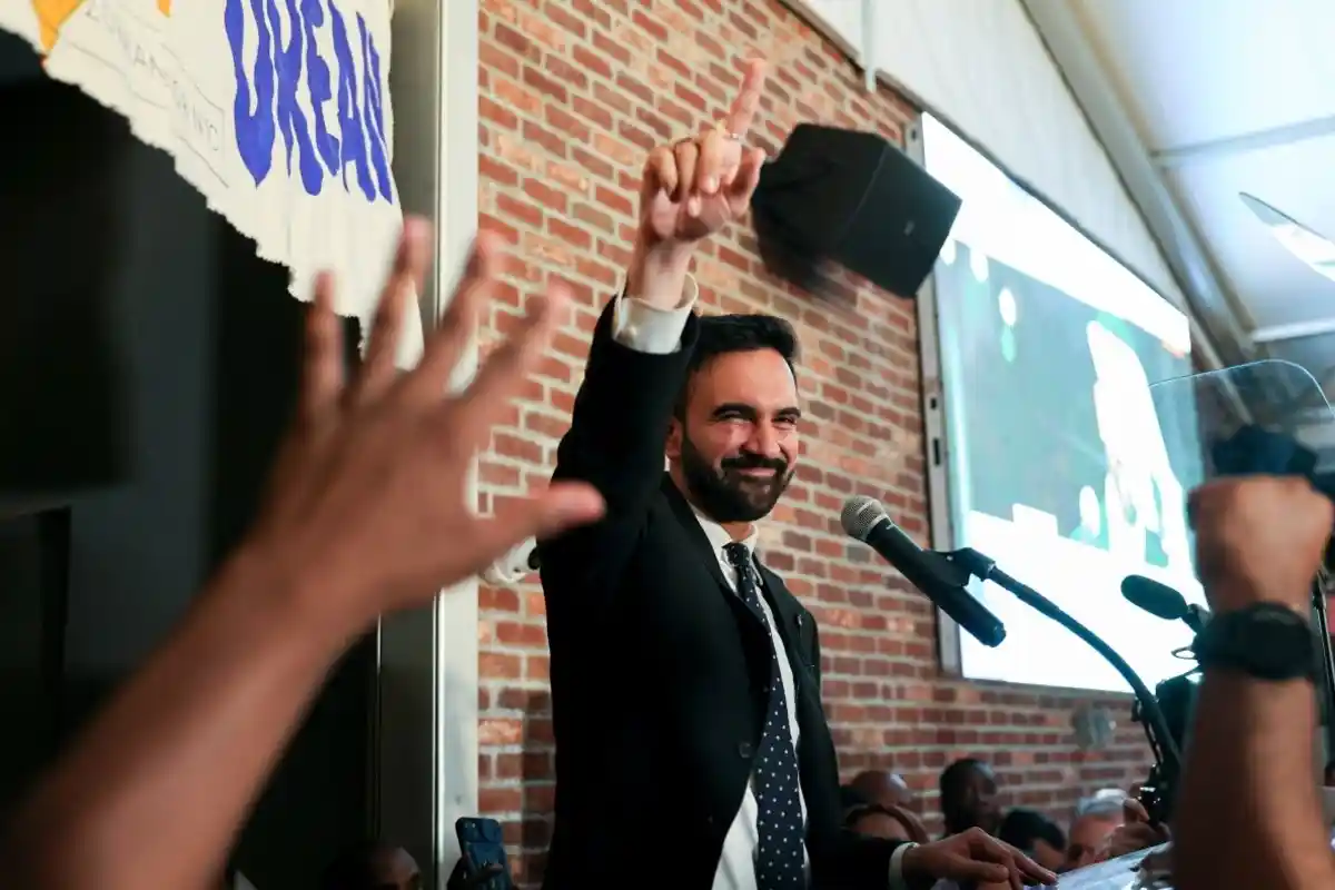 نیویارک میئر کا الیکشن آج ہوگا، ڈیموکریٹ مسلمان امیدوار ظہران ممدانی سب سے آگے