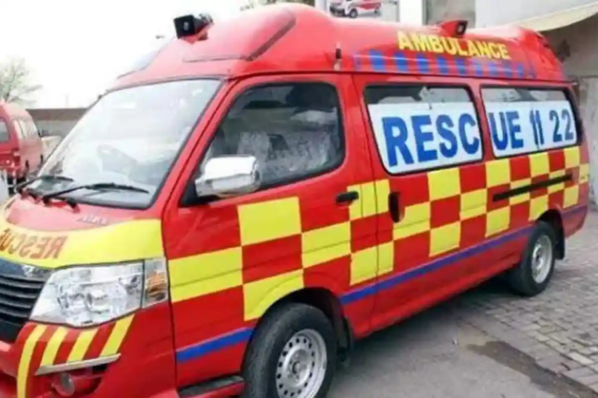 مکران کوسٹل ہائی وے پر کوچ اور ایل پی جی ٹرک میں تصادم، 7 افراد جاں بحق