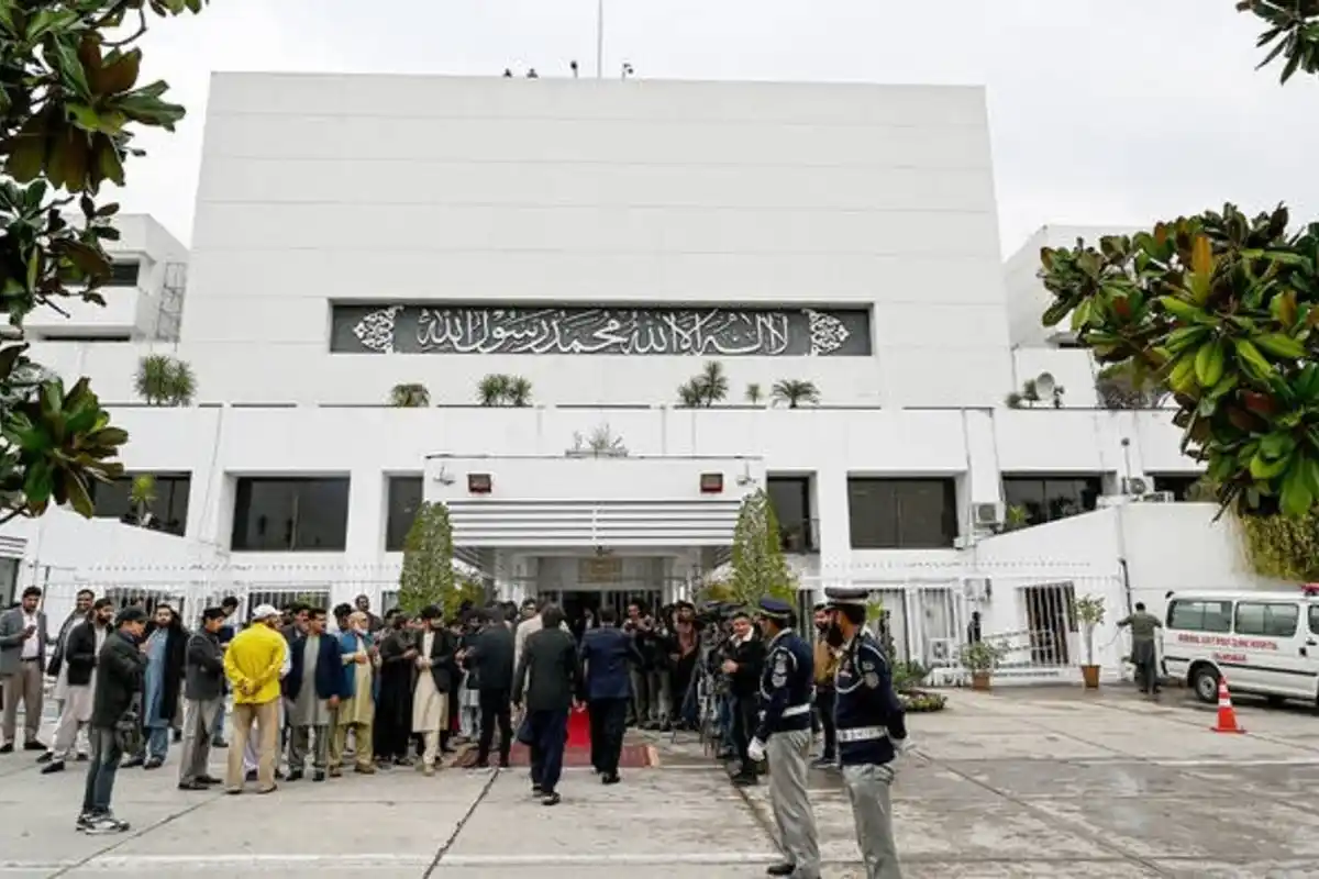 وفاقی آئینی عدالت کا چاروں صوبوں سے متعلق بڑا فیصلہ سامنے آگیا