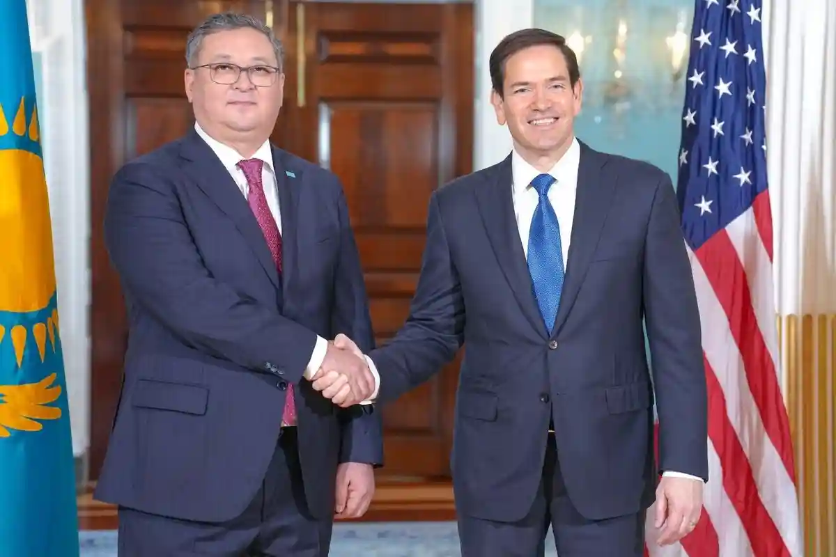 قازقستان اسرائیل کے ساتھ تعلقات استوار کرنے والے ابراہیمی معاہدے میں شامل ہوگیا، ٹرمپ کا اعلان