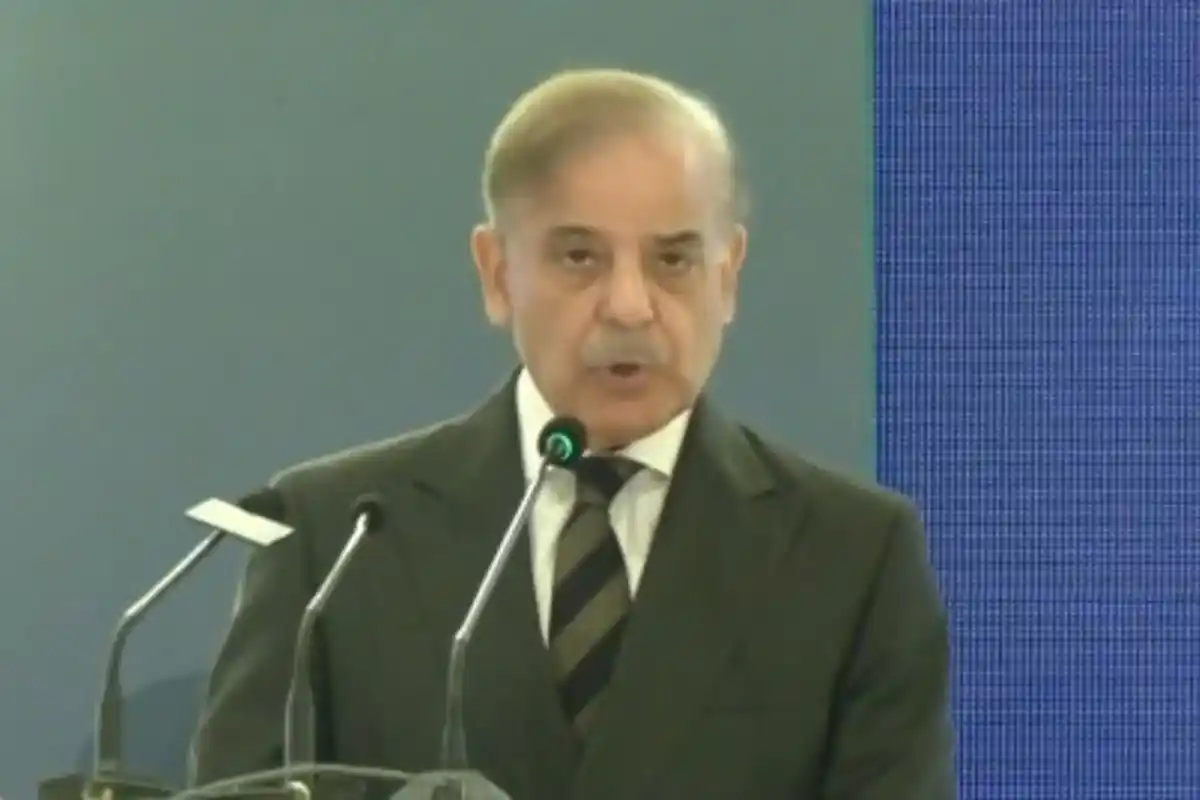 آئندہ برس مون سون کے نقصانات سے بچنے کیلئے ابھی سے تیاری کی جائے، وزیر اعظم