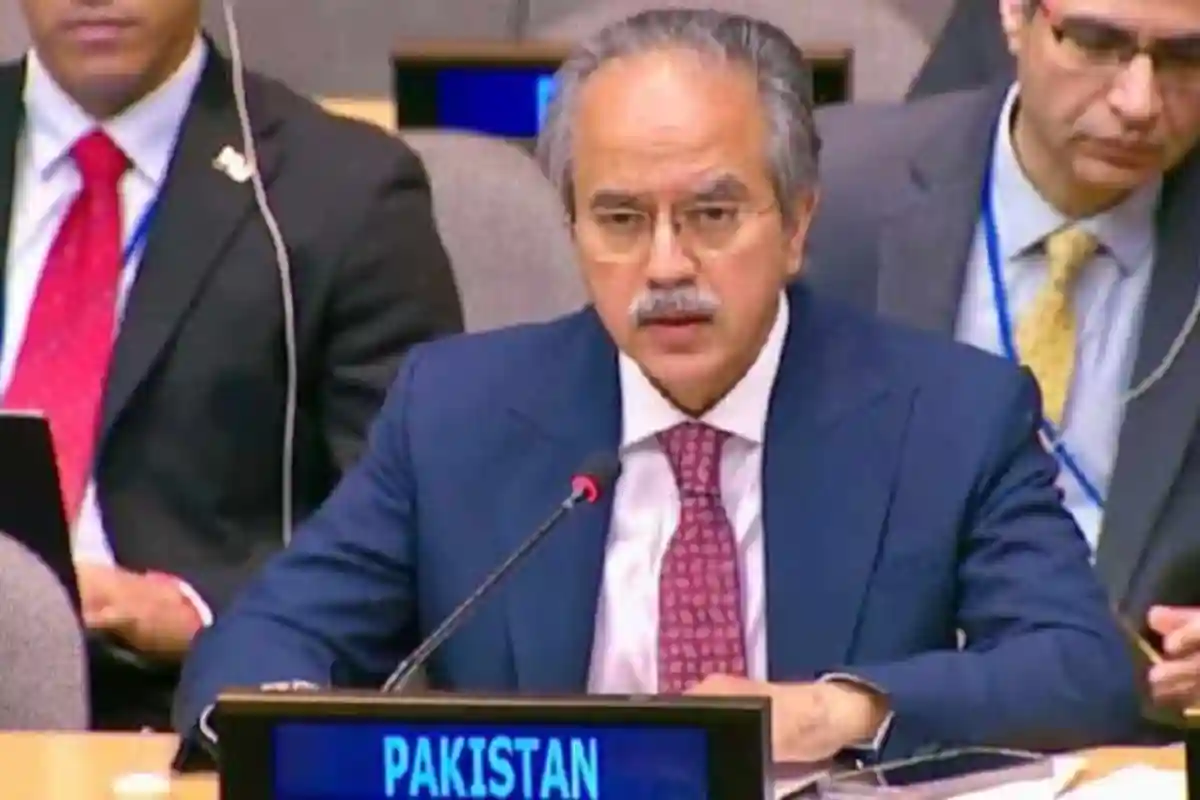 پاکستان ہمیشہ سے ڈائیلاگ اور سفارتکاری کے ذریعے تنازعات کے حل کا حامی رہا ہے، پاکستانی مندوب