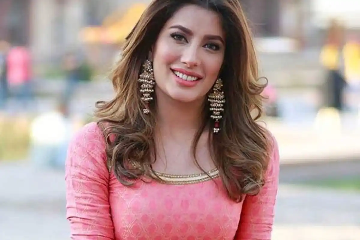 فلرٹ رینکنگ میں کس کا نام سب سے اوپر؟ مہوش حیات نے بتا دیا!