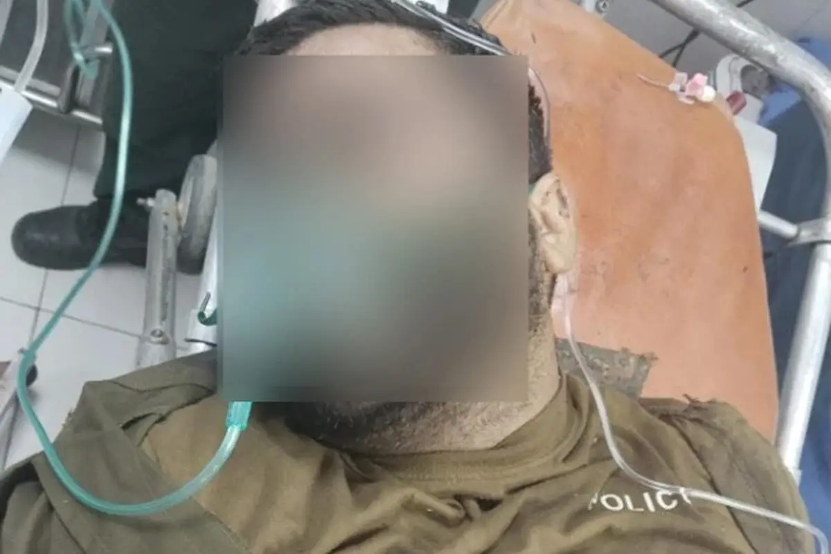 لاہور میں پولیس کانسٹیبل رکشہ ڈرائیور کو بچاتے ہوئے دونوں ٹانگیں گنوا بیٹھا