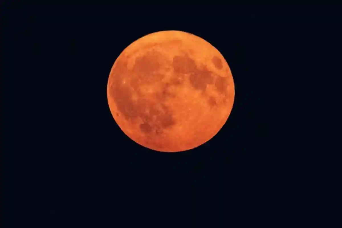 آخری سپر مون