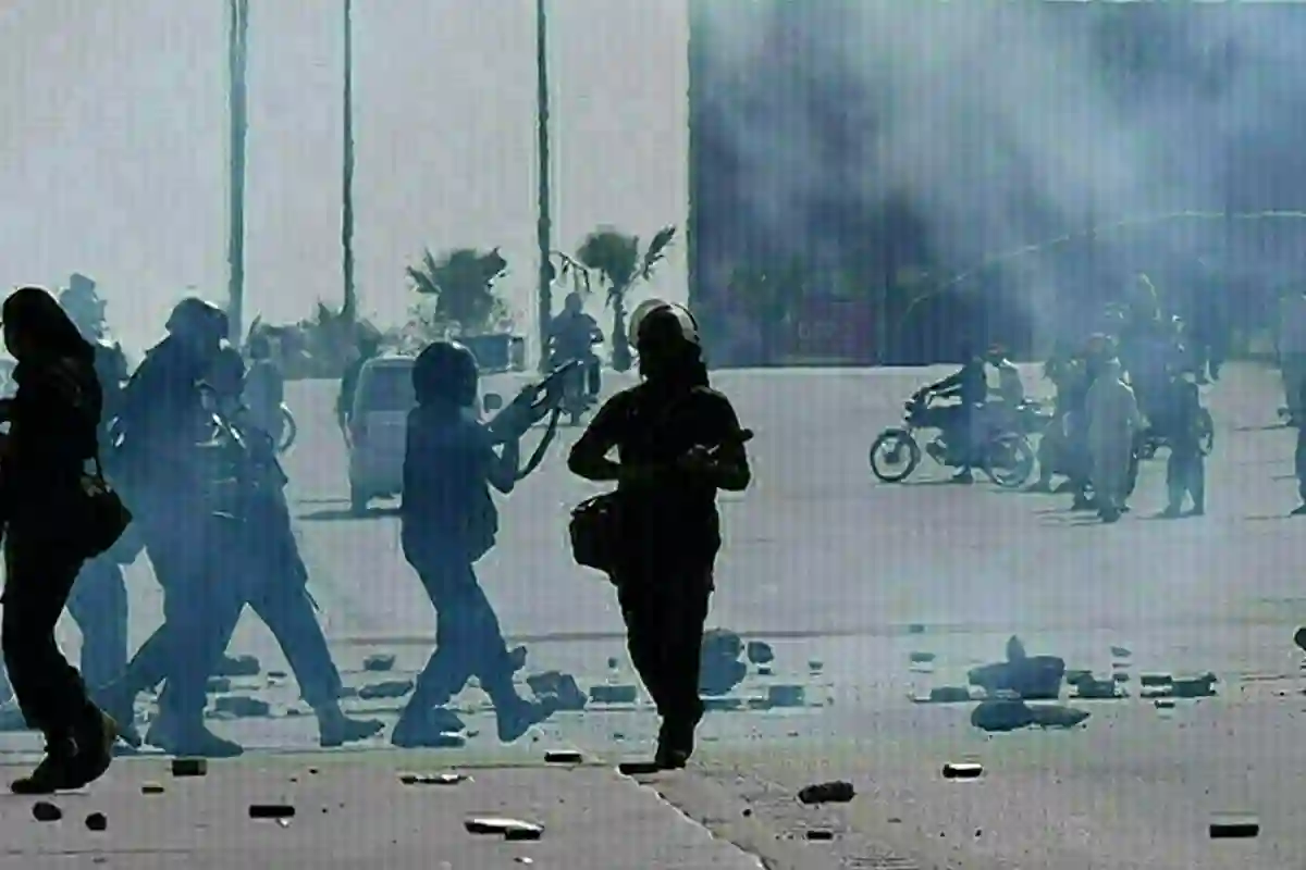 وفاقی حکومت کی 9 مئی فسادات کے حوالے سے بانی پی ٹی آئی سمیت دیگر کے خلاف کارروائی