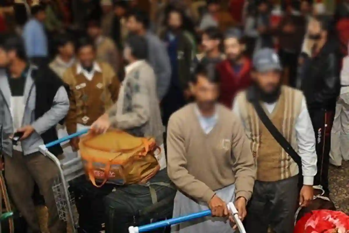بھیک مانگنے پر مختلف ممالک سے ہزاروں پاکستانیوں کو ڈی پورٹ کیے جانیکا انکشاف