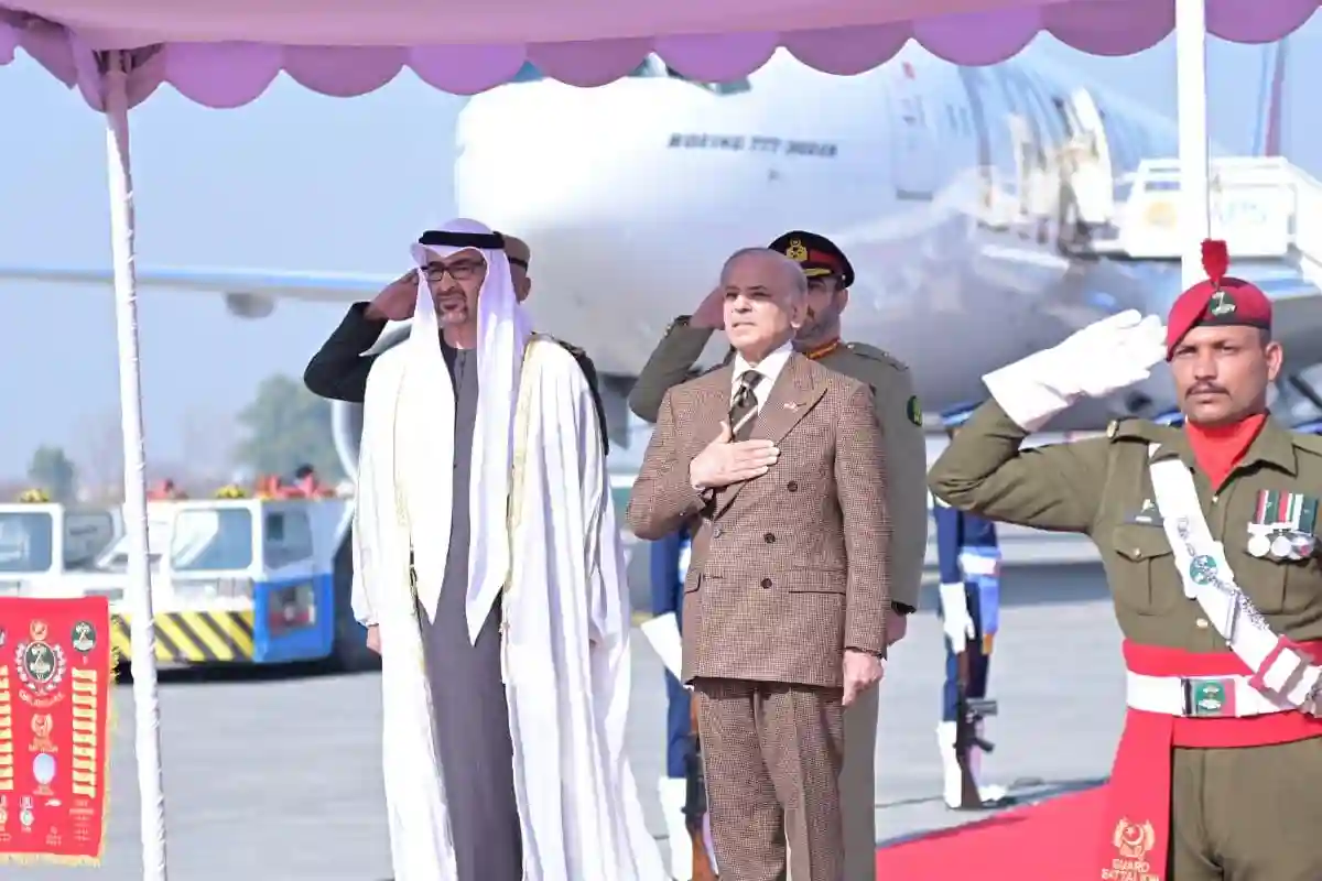 یو اے ای کے صدر دورہ پاکستان مکمل کرکے واپس روانہ