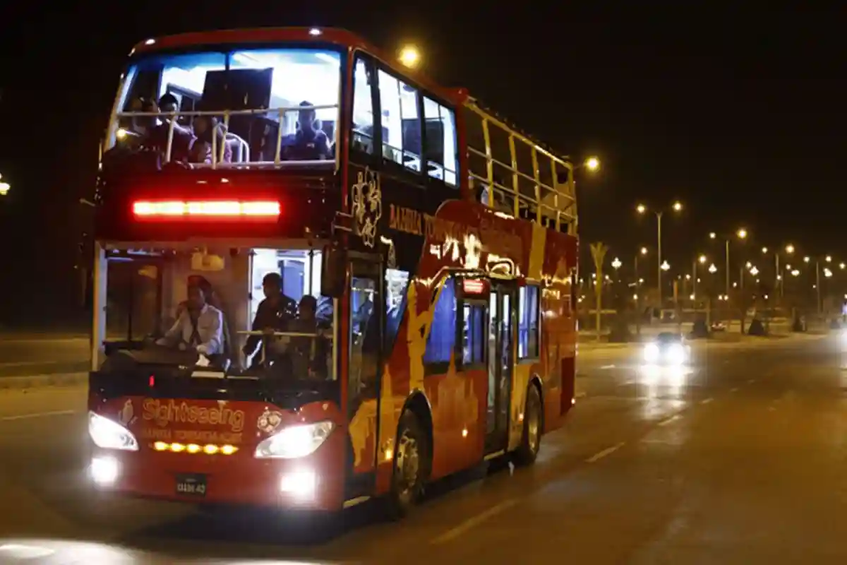 کراچی میں ڈبل ڈیکر بسیں کونسے روٹ پر چلیں گی؟