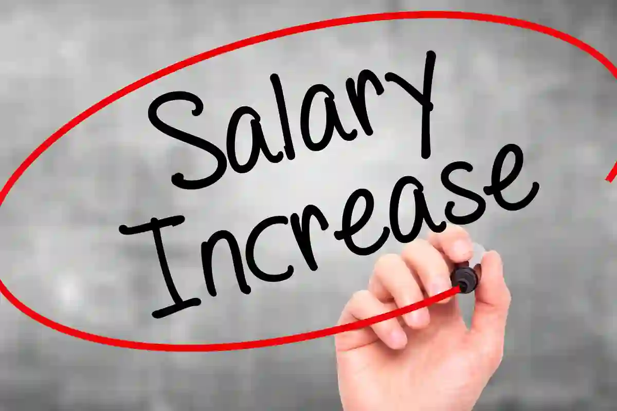 سال نو کا تحفہ!! ملازمین کی تنخواہوں میں بڑے اضافہ کا اعلان