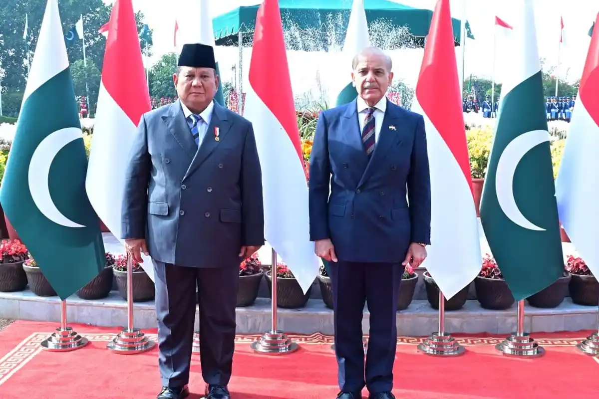 پاکستان اور انڈونیشیا کی دوستی ہر آزمائش میں پوری اتری ہے، وزیراعظم