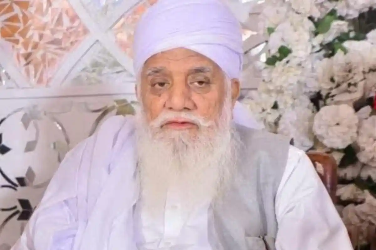 دینی خدمات انجام دینے والے معروف عالم دین پیر عبدالرحیم نقشبندی وفات پا گئے