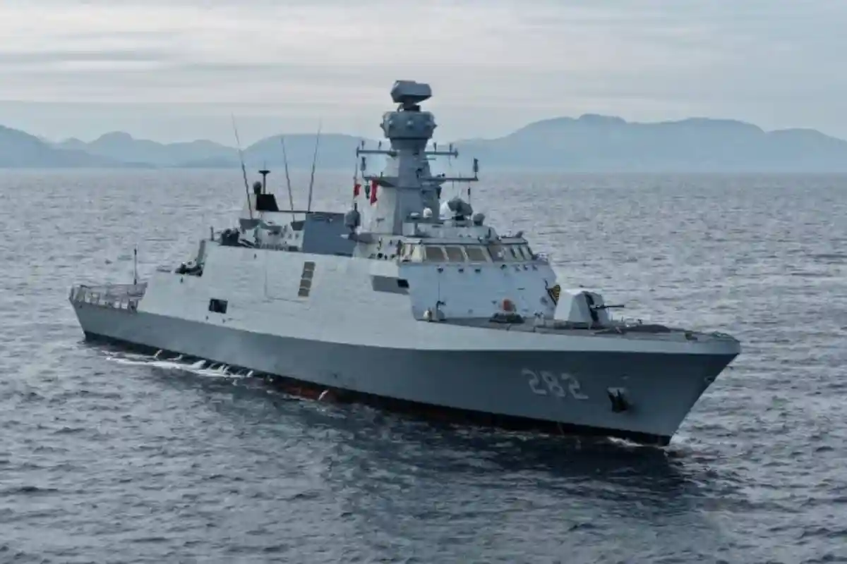 پاک بحریہ کے دوسرے ملجم کلاس جہاز پی این ایس خیبر کی ترکیہ میں کمیشننگ تقریب