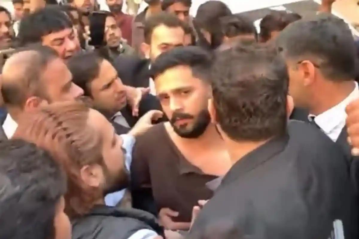 معروف یوٹیوبر رجب بٹ پر ایک بار پھر حملہ