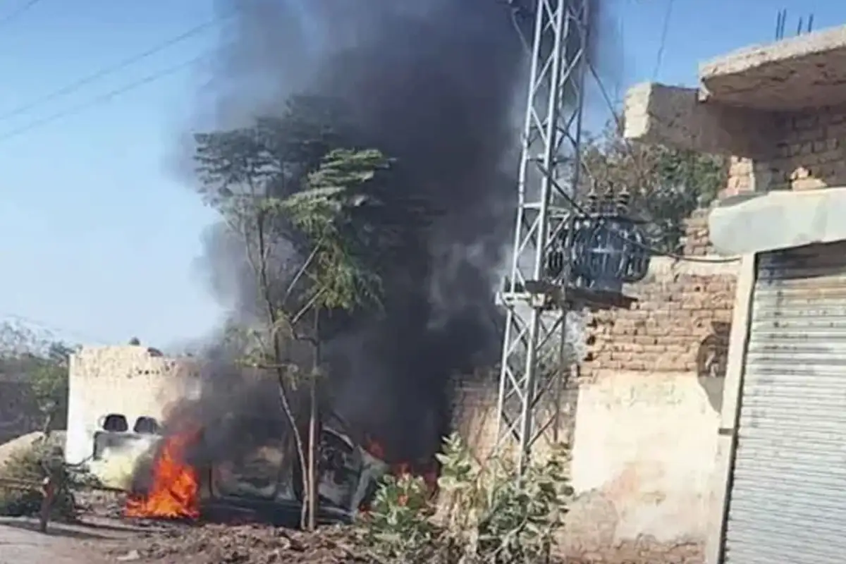 بنوں میں دہشتگرد حملے میں اسسٹنٹ کمشنر سمیت 2 پولیس اہلکار شہید