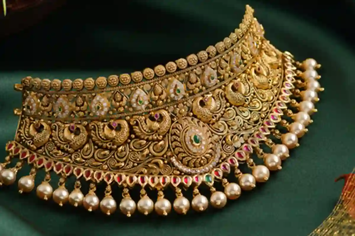 سونے کی قیمت میں ایک روز کی معمولی کمی کے بعد دوبارہ بڑا اضافہ