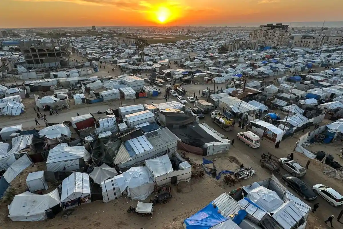 اسرائیل کا غزہ میں انسانی ہمدردی کے کام کرنے والی بین الاقوامی این جی اوز پر پابندی عائد کرنے کا اعلان