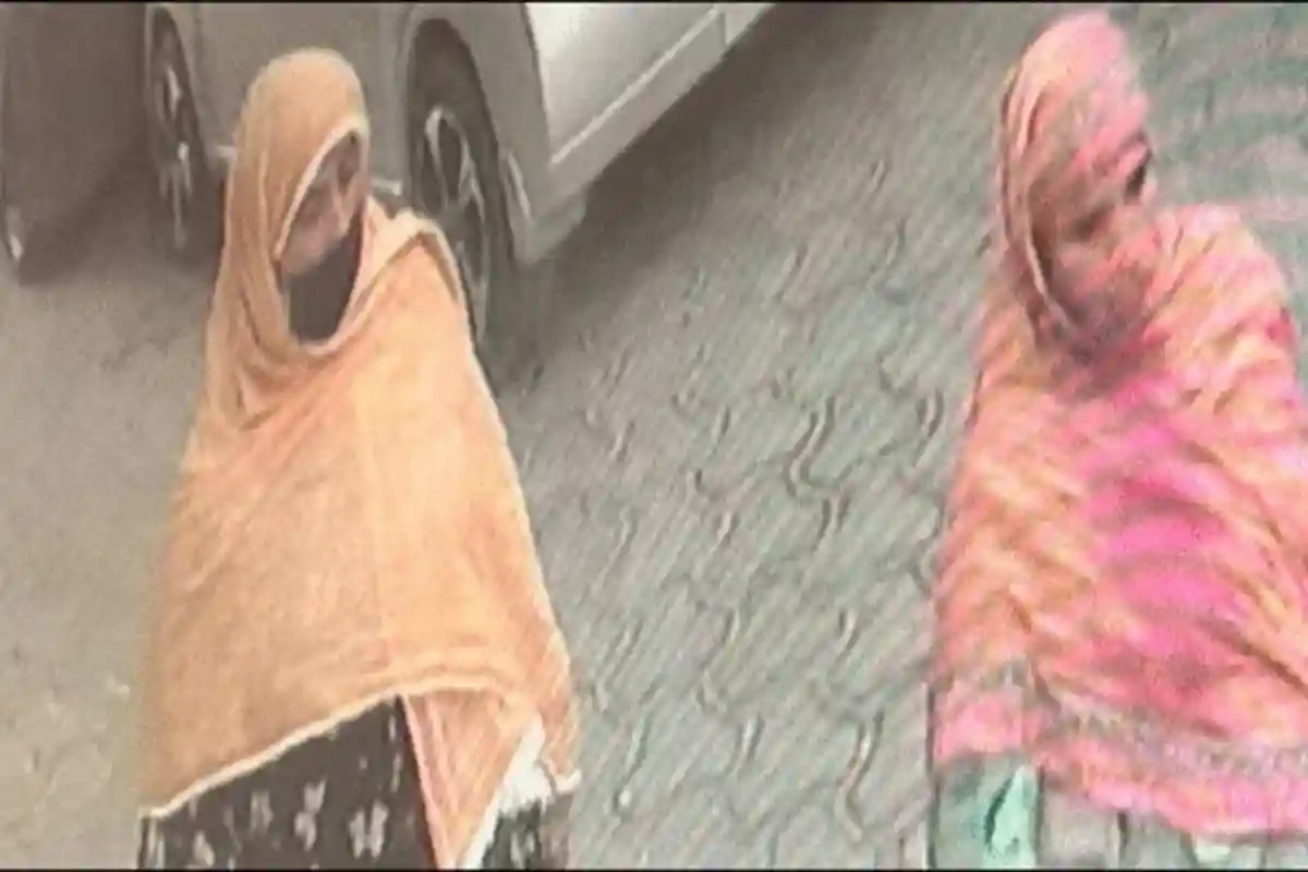 کراچی میں رواں سال کی سب سے بڑی واردات، گھریلو ملازمائیں 100 تولے سے زائد سونا لوٹ کر فرار