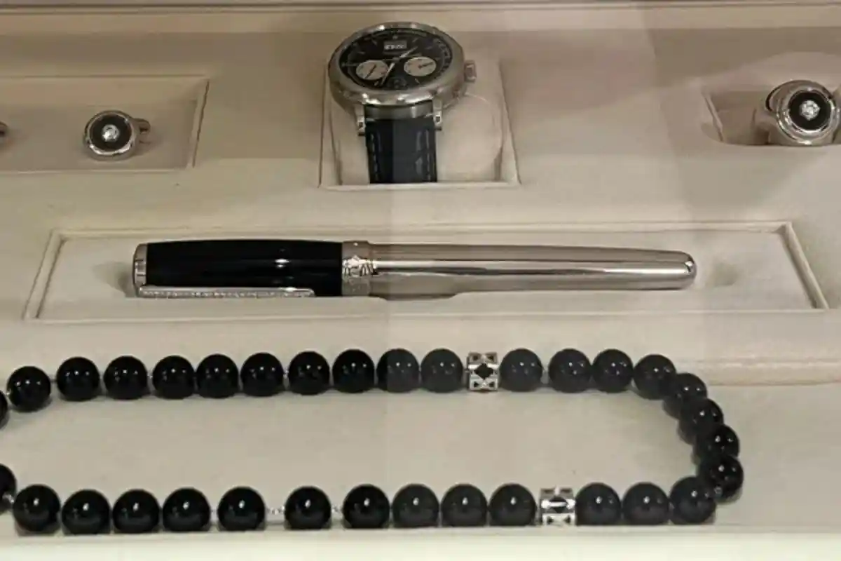 اکتوبر تا دسمبر 2025: توشہ خانہ میں کون کیا لے کر آیا؟ تفصیلات سامنے آگئیں