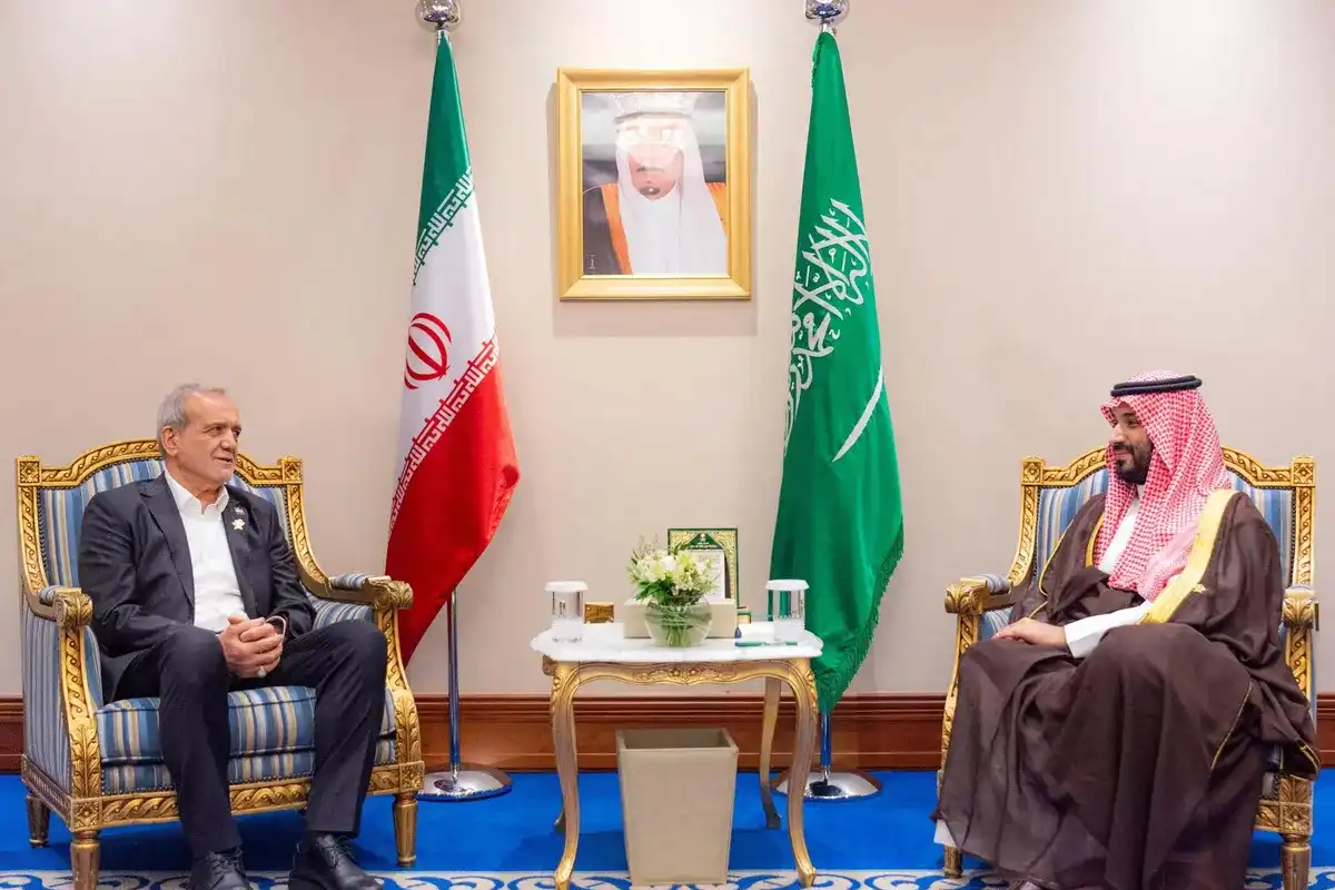 اپنی زمین اور فضا ایران کے خلاف استعمال نہیں ہونے دیں گے، سعودی ولی عہد کی ایرانی صدر کو یقین دہانی
