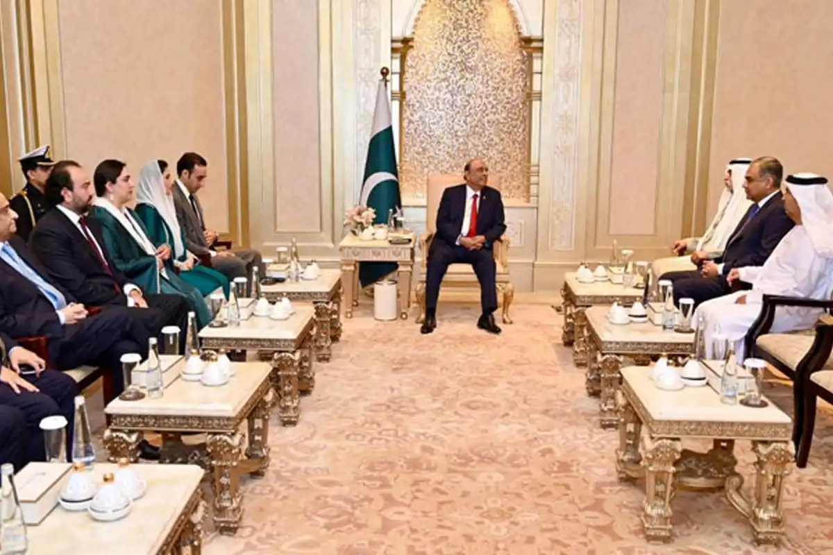 صدر آصف زرداری سے اماراتی وزیرِ رواداری کی ملاقات، پُرامن بقائے باہمی کی اہمیت پر زور